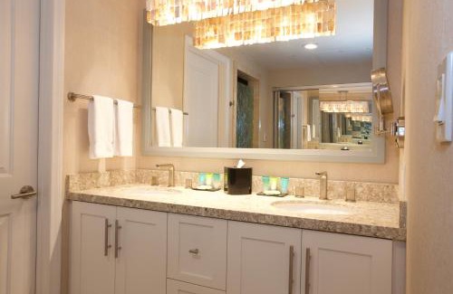 Village of La Jolla Hotel | Inn by the Sea, La Jolla
