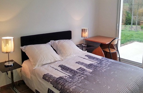 Colleville House | Inn Colleville, 4 bedrooms, sleeps 8