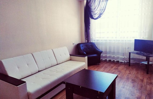 Chelyabinsk Hotel | Inn Miraj