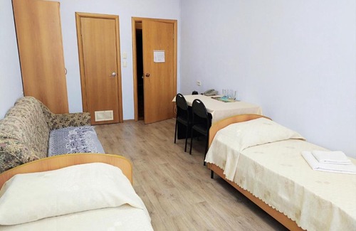 Chelyabinsk Hotel | Inn Miraj