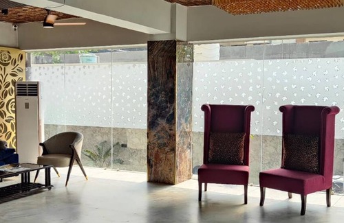 Sector 70 Hotel | Inn Of Joy
