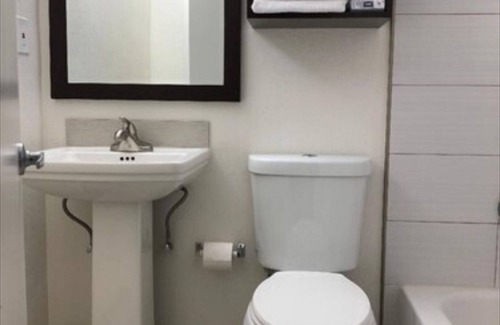 East Village Hotel | Inn Of Long Beach