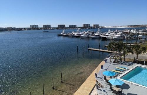 Destin Hotel | Inn on Destin Harbor, an Ascend Collection Hotel