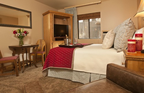 Jackson Hole Bed & Breakfast | Inn on the Creek