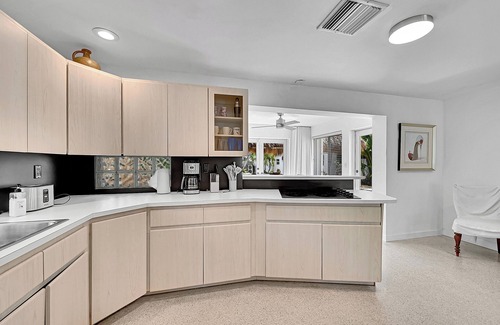 Wilton Manors Hotel | Inn On The Drive