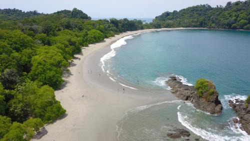 Manuel Antonio Hotel | Inn On The Park