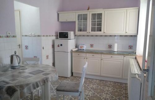 Heviz Apartment | Inna Apartman