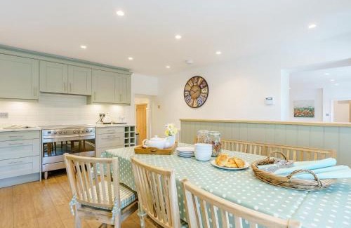 Bolton by Bowland House | Inner Lodge