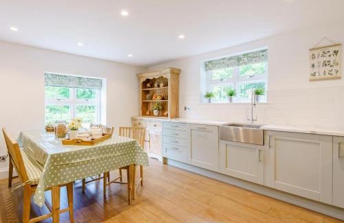 Bolton by Bowland House | Inner Lodge