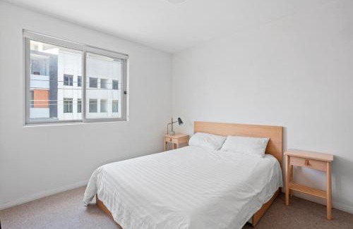 Marrickville Apartment | Inner West 1BR & Balcony - Mins to CBD