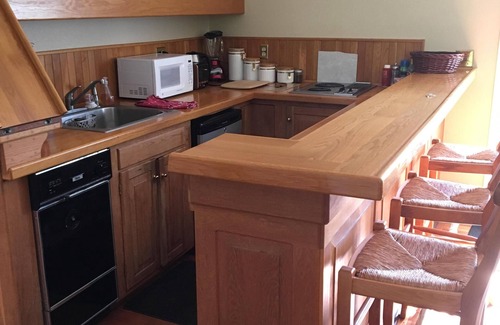 Port Townsend House | Innkeepers Apartment at Eaglemount Wine and Cider
