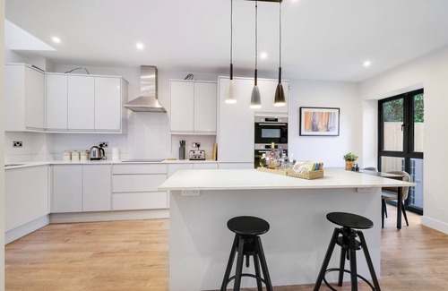 Purley House | Innovative Executive 5 Bedroom Home in Purley