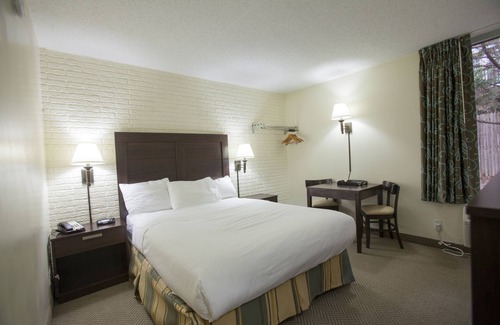 Maywood Hotel | Inns Of Virginia - Arlington