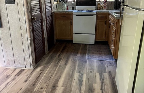 Innsbrook Ski Chalet | Innsbrook lakefront A-Frame, kayaking, paddle boarding and more