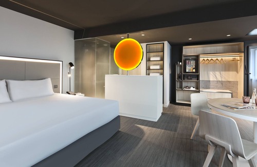 Roissy-en-France Hotel | INNSiDE by Mellá Paris Charles de Gaulle Airport