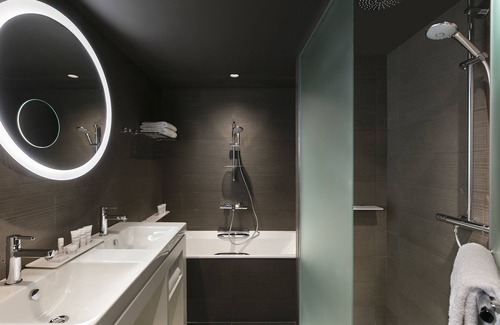 Roissy-en-France Hotel | INNSiDE by Mellá Paris Charles de Gaulle Airport