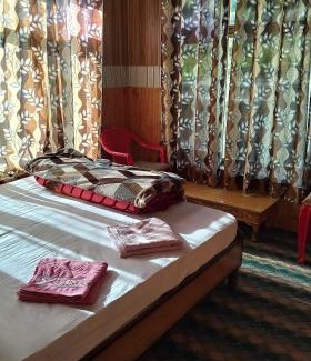 Kargil House | Insal Guest House Mulbekh