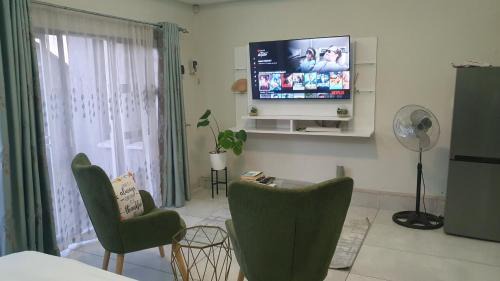 Edenvale House | Inspire Cottage Near OR Tambo Airport & Edenvale