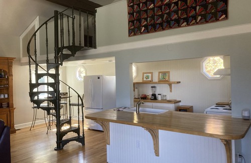 Manitou Springs House | Inspiring Manitou Guesthouse - Monthly Stays