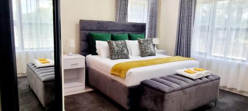 Blantyre Apartment | InstaHomes by Tru - Villa