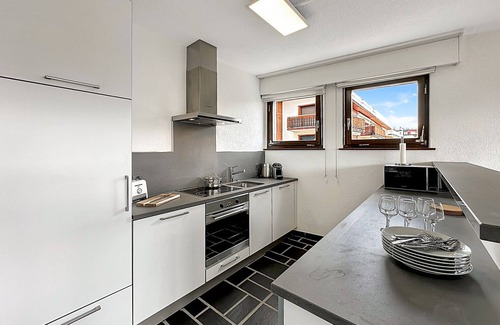 Lens Apartment | Instant Ski and Golf Paradise - Crans Montana