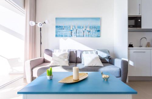 Cala Apartment | Intempo by Holuxe - 052 - 5th floor