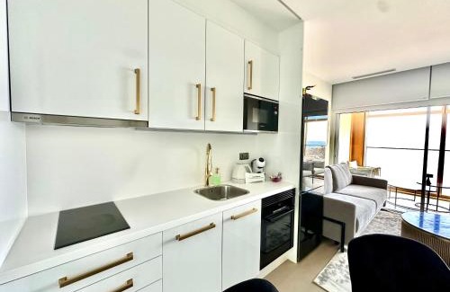 Cala Apartment | Intempo by Holuxe - 315 - 31th floor