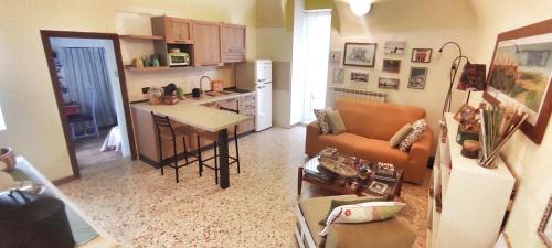 Sanremo Apartment | Intera casa tipica ligure con splendida vista sulla montagna