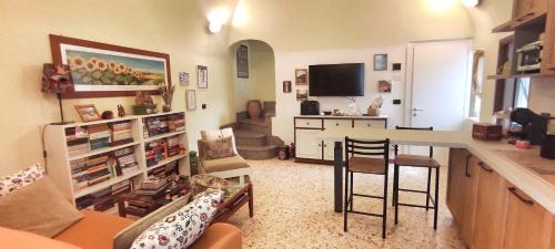 Sanremo Apartment | Intera casa tipica ligure con splendida vista sulla montagna
