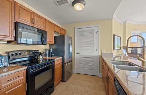 Myrtle Beach Resort | INTERCOASTAL Condo: Boats, Golf, Pool, Beach, & PRIVATE OCEAN