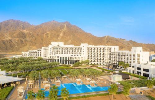 Al Aqah Hotel | InterContinental Fujairah Resort by IHG