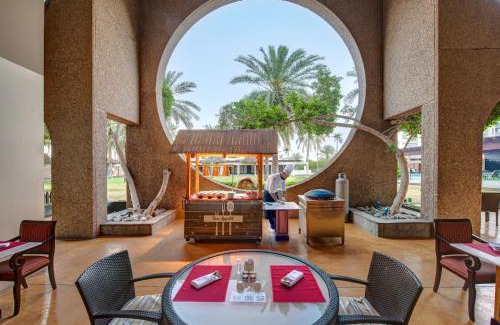 Shati Al Qurum Hotel | InterContinental Muscat by IHG