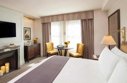 Midtown East Hotel | InterContinental New York Barclay, an IHG Hotel