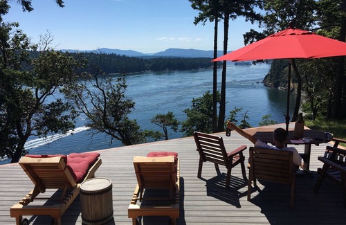 Sturdies Bay House | InTheBluff - Galiano's Oceanside Log House