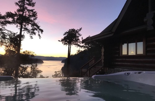 Sturdies Bay House | InTheBluff - Galiano's Oceanside Log House