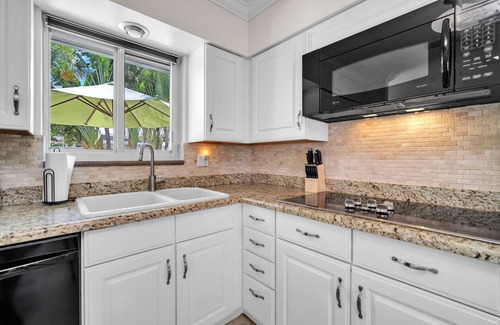 Coral Heights House | Intimate 4 BR W/Heated Pool + Amazing Outdoor Area