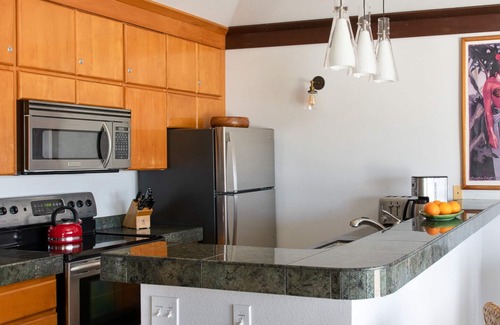 Poipu Condo | Intimate and Elegant Kiahuna Partial Ocean View A/C