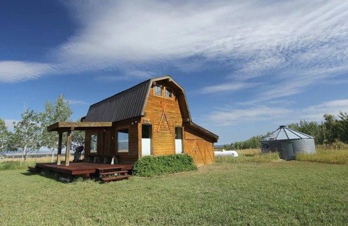 Victor House | Intimate Mountain Cottage in Teton Valley