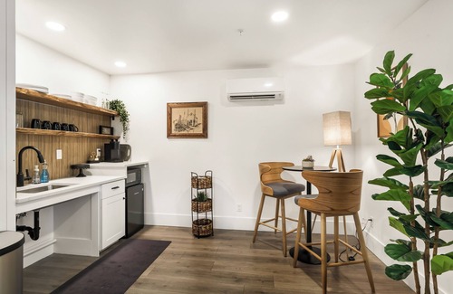 Sisters Apartment | Intimate Sisters Cottage B