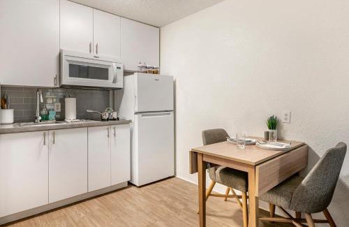Villas Hotel | InTown Suites Extended Stay Fort Myers FL