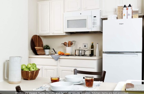 Marietta Hotel | InTown Suites Extended Stay Atlanta GA - Marietta Roswell Rd