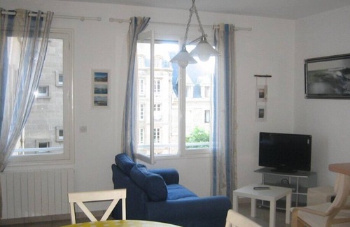 Intra Muros Apartment | Intra-Muros, T3, 100 m from the beach, elevator, chq vacances