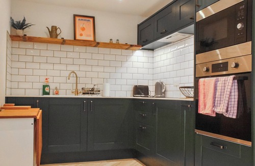 Great Yarmouth Ski Chalet | Introducing Chalet 163, a warm and welcoming 2-bedroom retreat.
