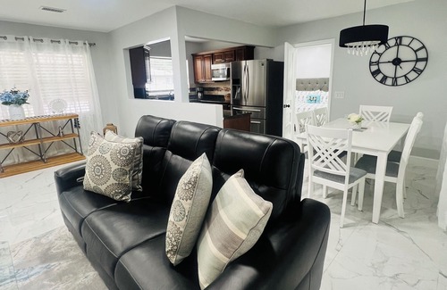 Inverness Highlands North House | Inverness Getaway Central location -Pet-friendly3Bed-2bath & private pool