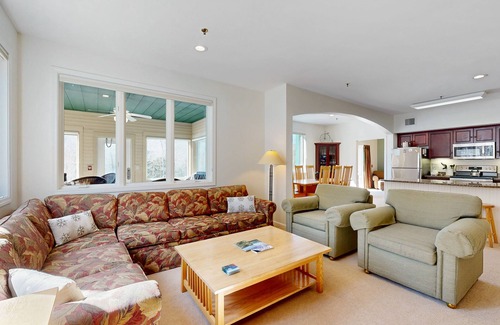 Jeffersonville Condo | Inviting Condo at Smugglers’ Notch Resort w/Free Ski Shuttle