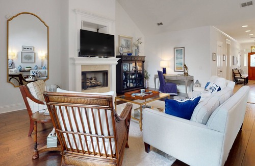 St. Simons Island House | Inviting home with golf nearby, fireplace, full kitchen, & W/D