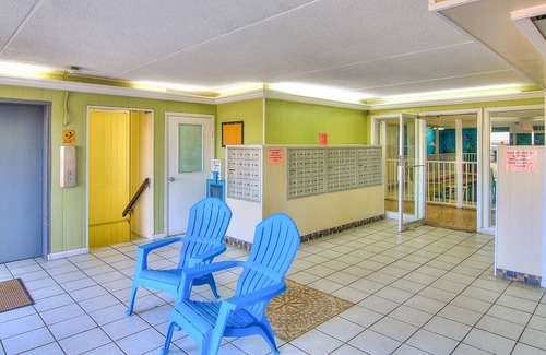 Corpus Christi Apartment | Inviting studio with indoor & outdoor pools - plus gym