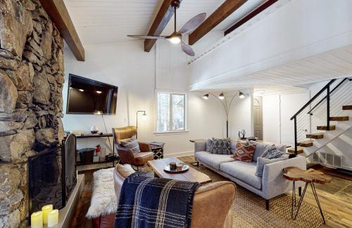 Incline Village Apartment | Inviting Tahoe Escape