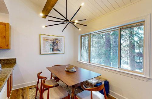 Incline Village Apartment | Inviting Tahoe Escape