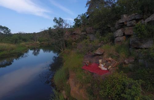 Vaalwater Cabin | Inzalo Safari Lodge